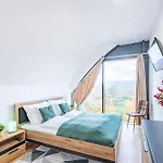 Apartmán Scenic View - Sauna - Spacious *