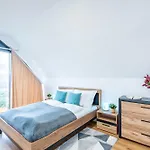 Scenic View - Sauna - Spacious Vagashuta