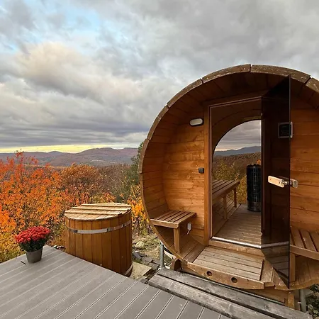 Scenic View - Sauna - Spacious Apartament