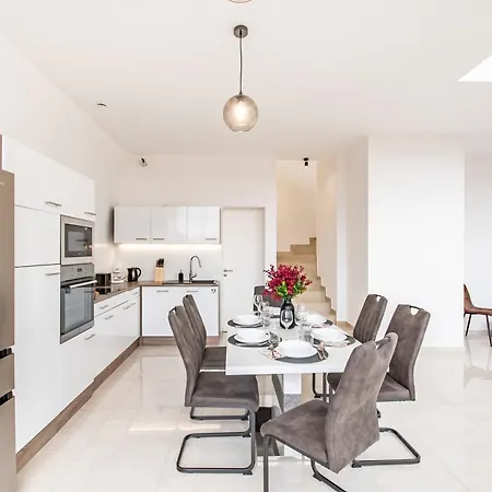 Apartament Scenic View - Sauna - Spacious