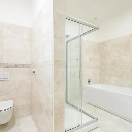 Apartment Scenic View - Sauna - Spacious Vagashuta